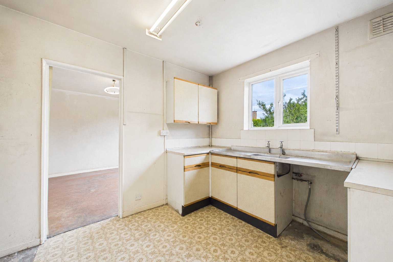 3 bedroom House for sale in Tadley, Hampshire