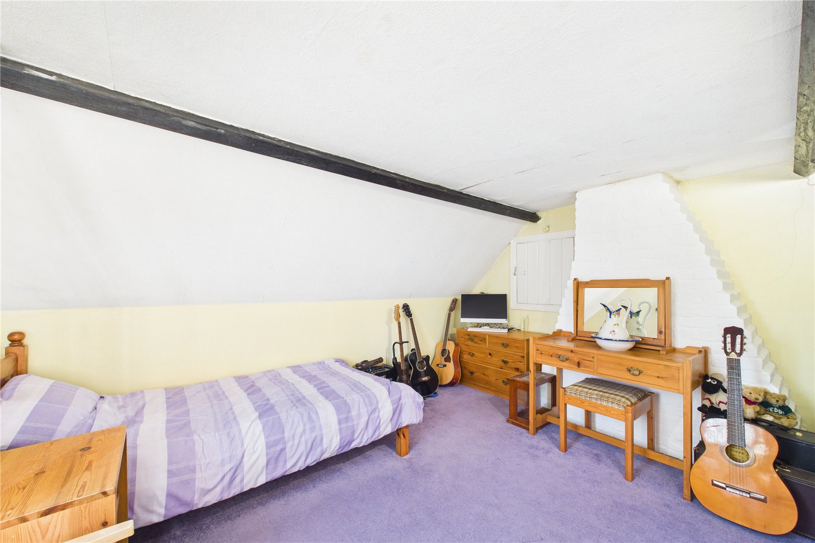3 bedroom Bungalow for sale in Bramley, Tadley, Hampshire