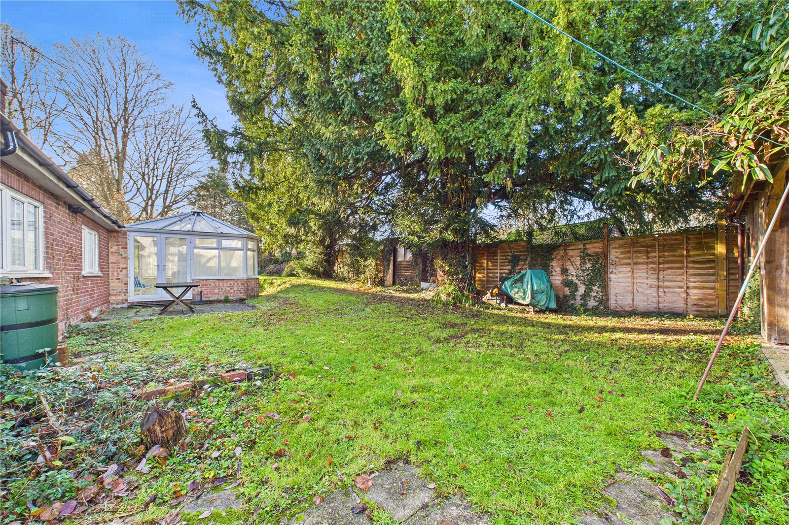 3 bedroom Bungalow for sale in Bramley, Tadley, Hampshire