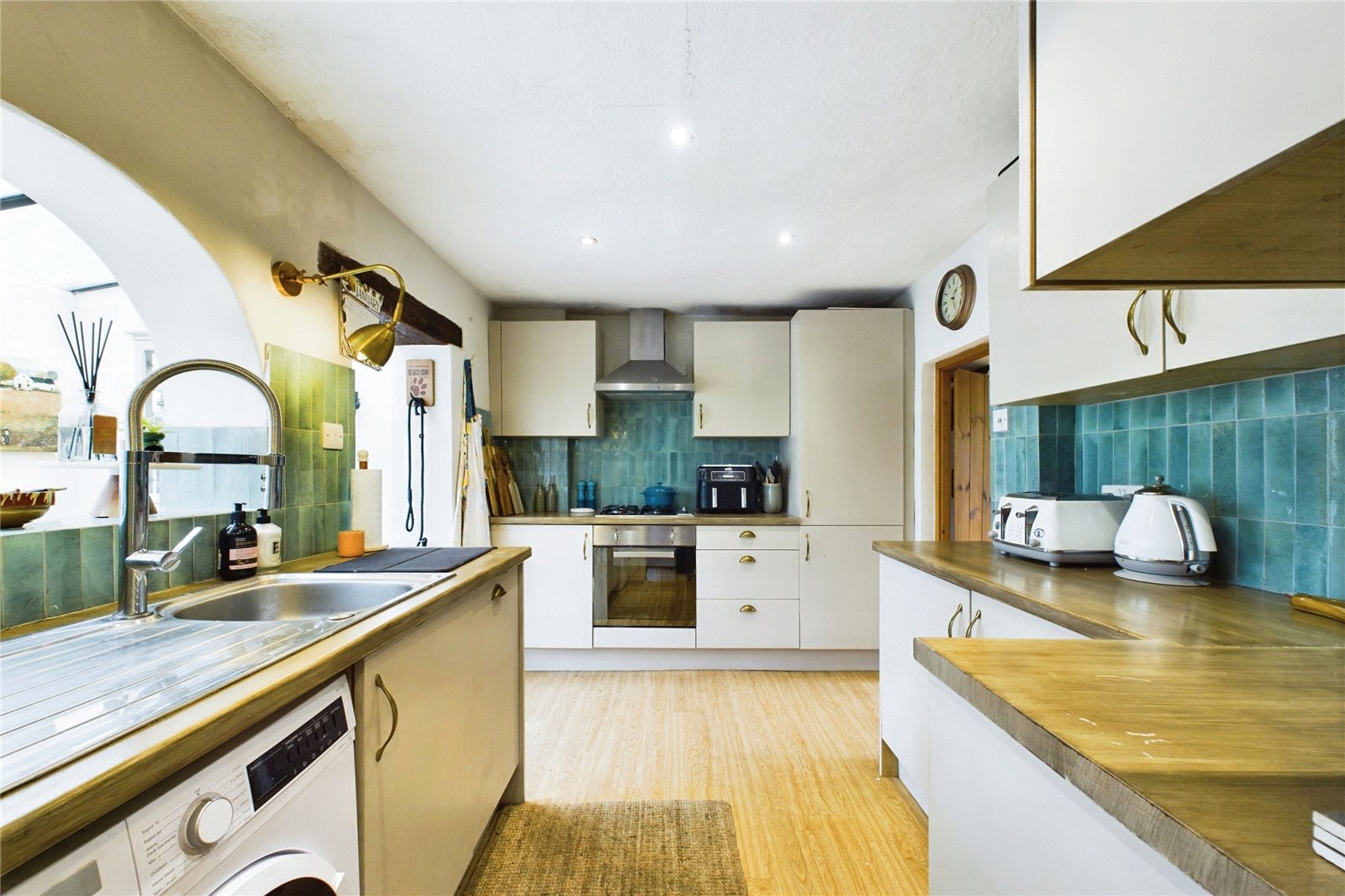 3 bedroom House for sale in Baughurst, Tadley, Hampshire
