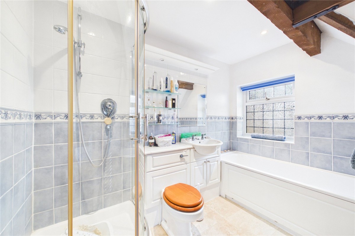 Sarum Road, Tadley, Hampshire