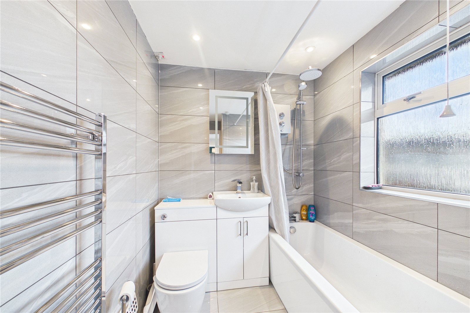 3 bedroom House for sale in Tadley, Hampshire