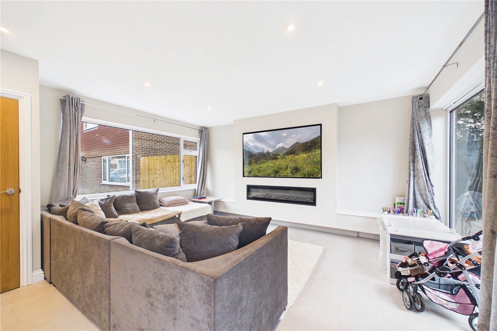 3 bedroom House for sale in Tadley, Hampshire