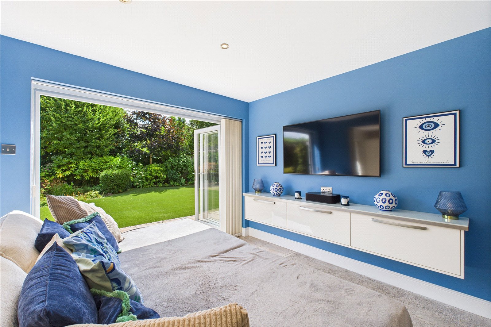 4 bedroom House for sale in Bramley, Tadley, Hampshire