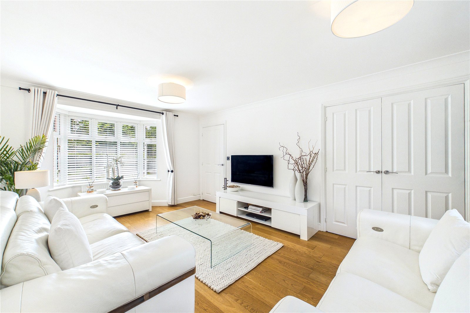 4 bedroom House for sale in Bramley, Tadley, Hampshire