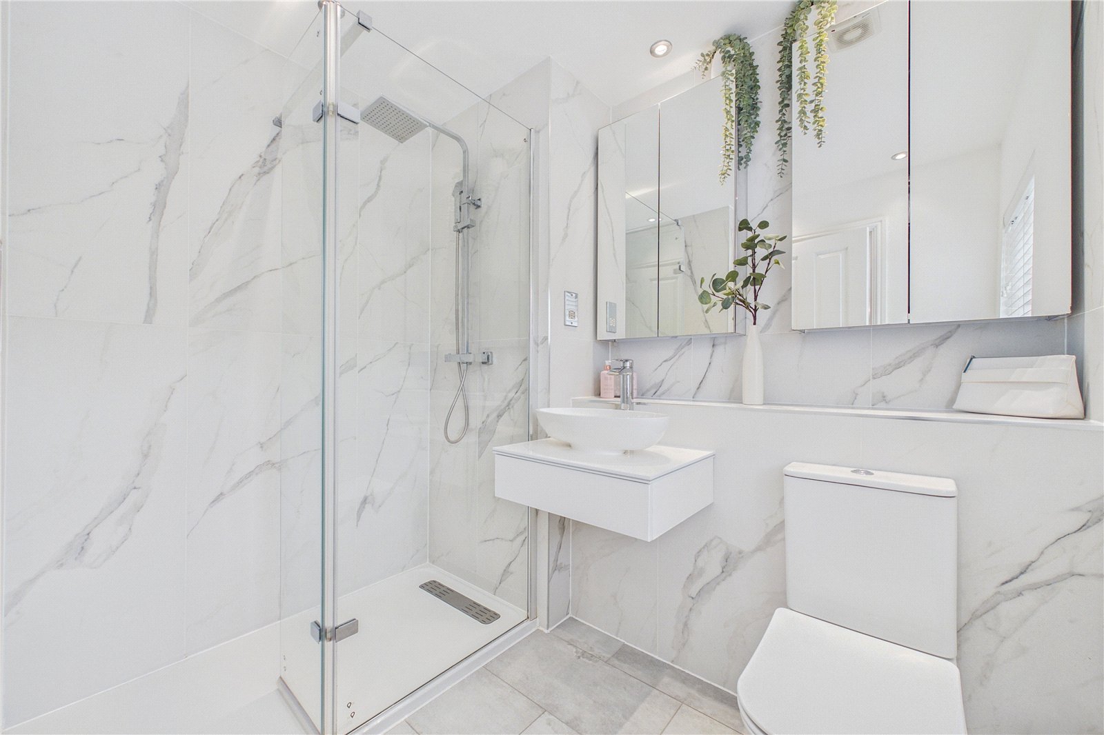 4 bedroom House for sale in Bramley, Tadley, Hampshire