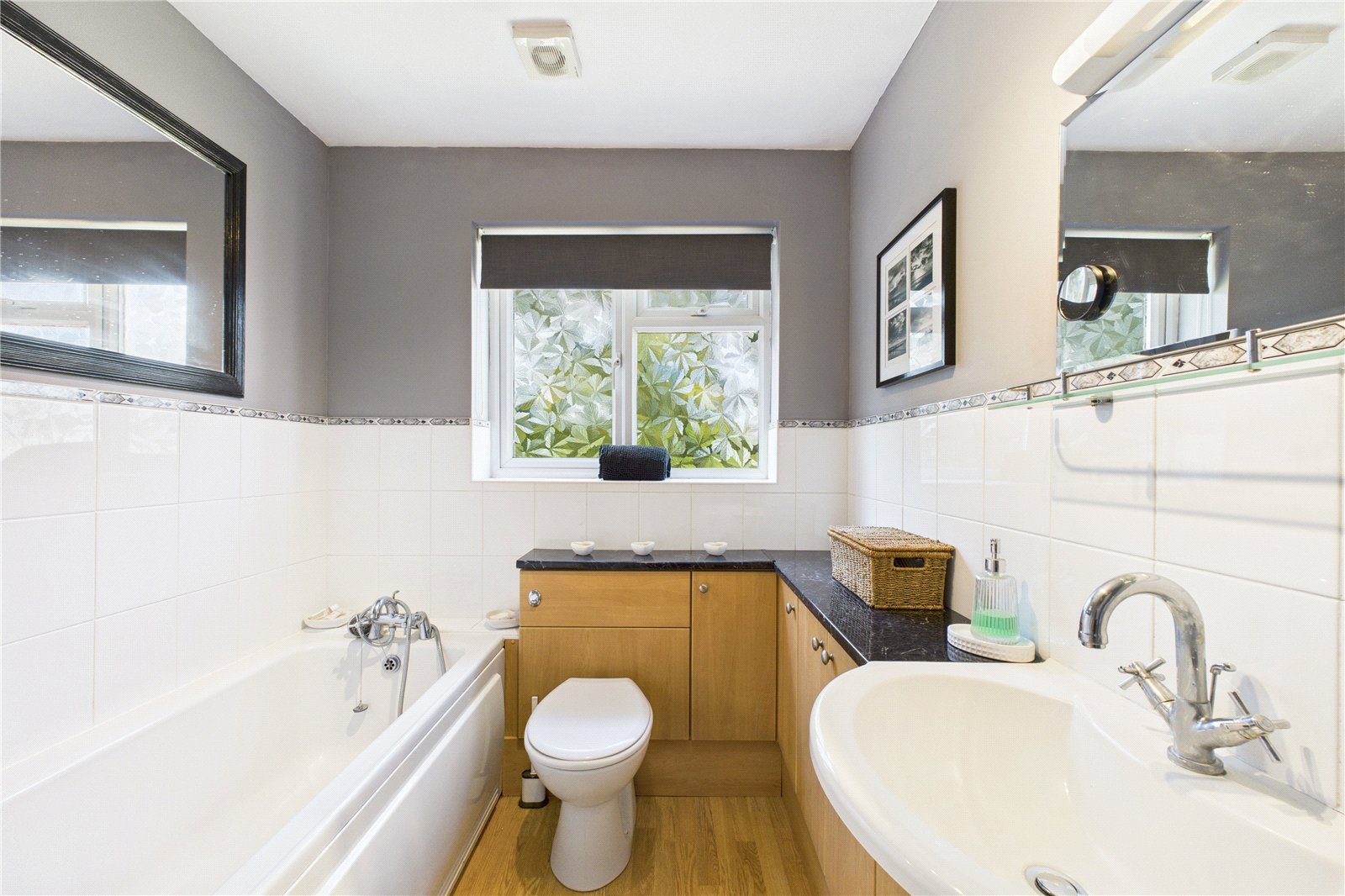 4 bedroom House for sale in Tadley, Hampshire