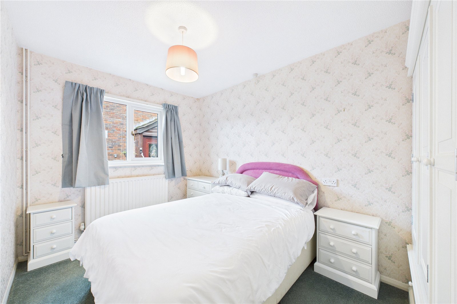 2 bedroom Bungalow for sale in Silchester Road, Pamber Heath, Tadley