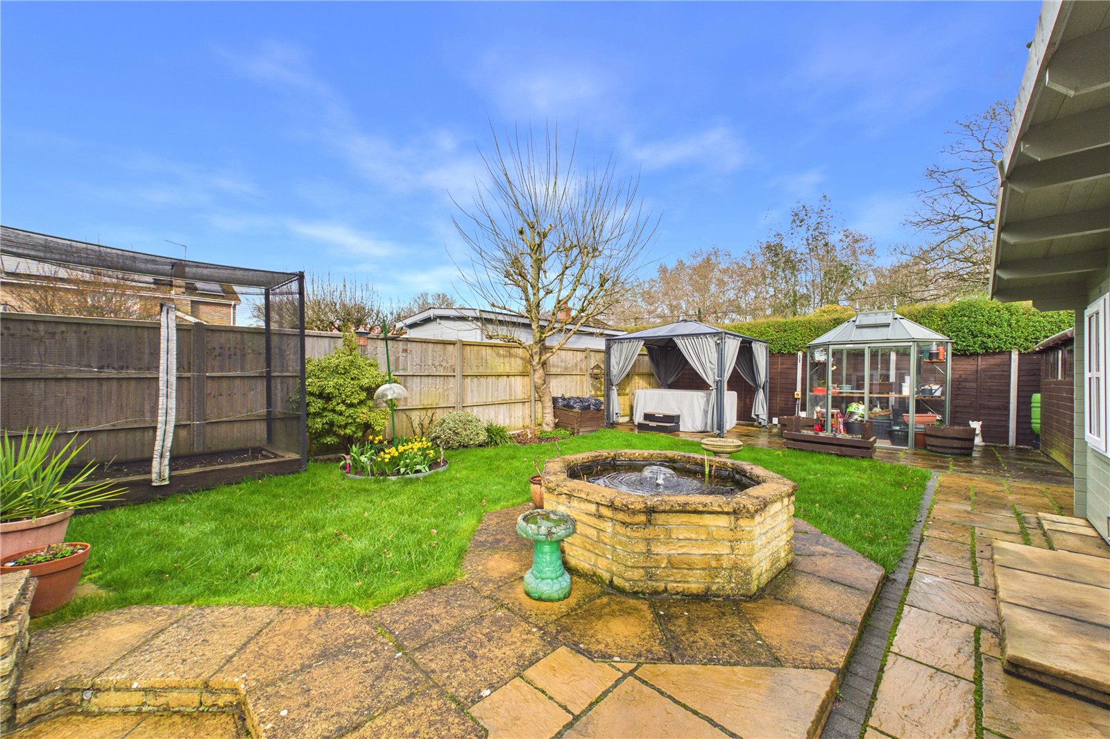 3 bedroom House for sale in Pamber Heath, Tadley, Hampshire