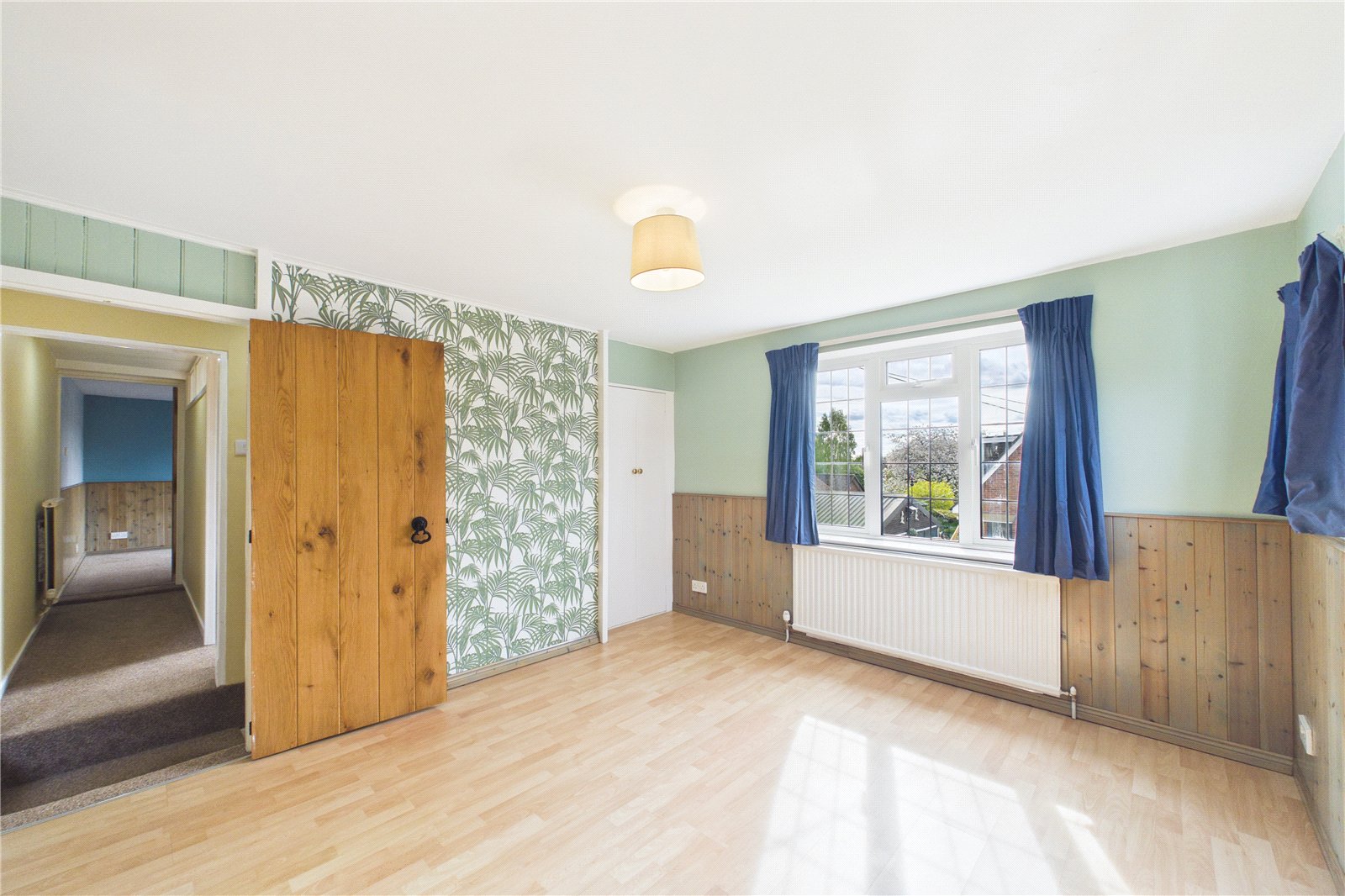 4 bedroom House for sale in Tadley, Hampshire