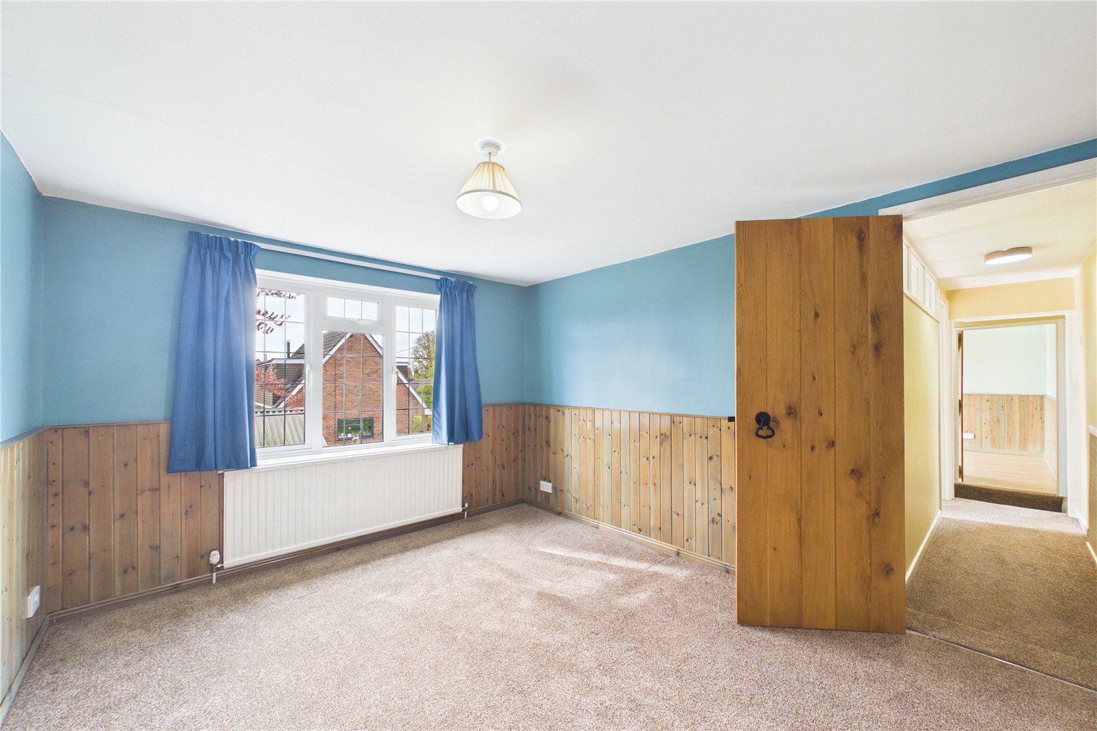 4 bedroom House for sale in Tadley, Hampshire