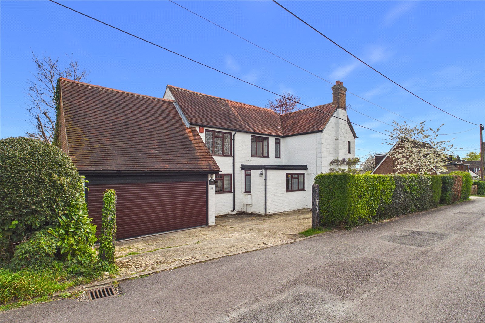 4 bedroom House for sale in Tadley, Hampshire