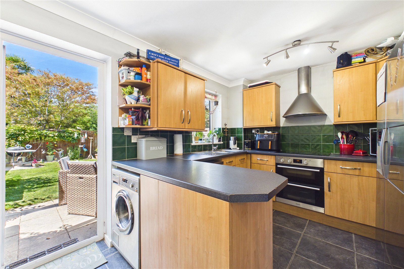 3 bedroom House for sale in Bramley, Tadley, Hampshire