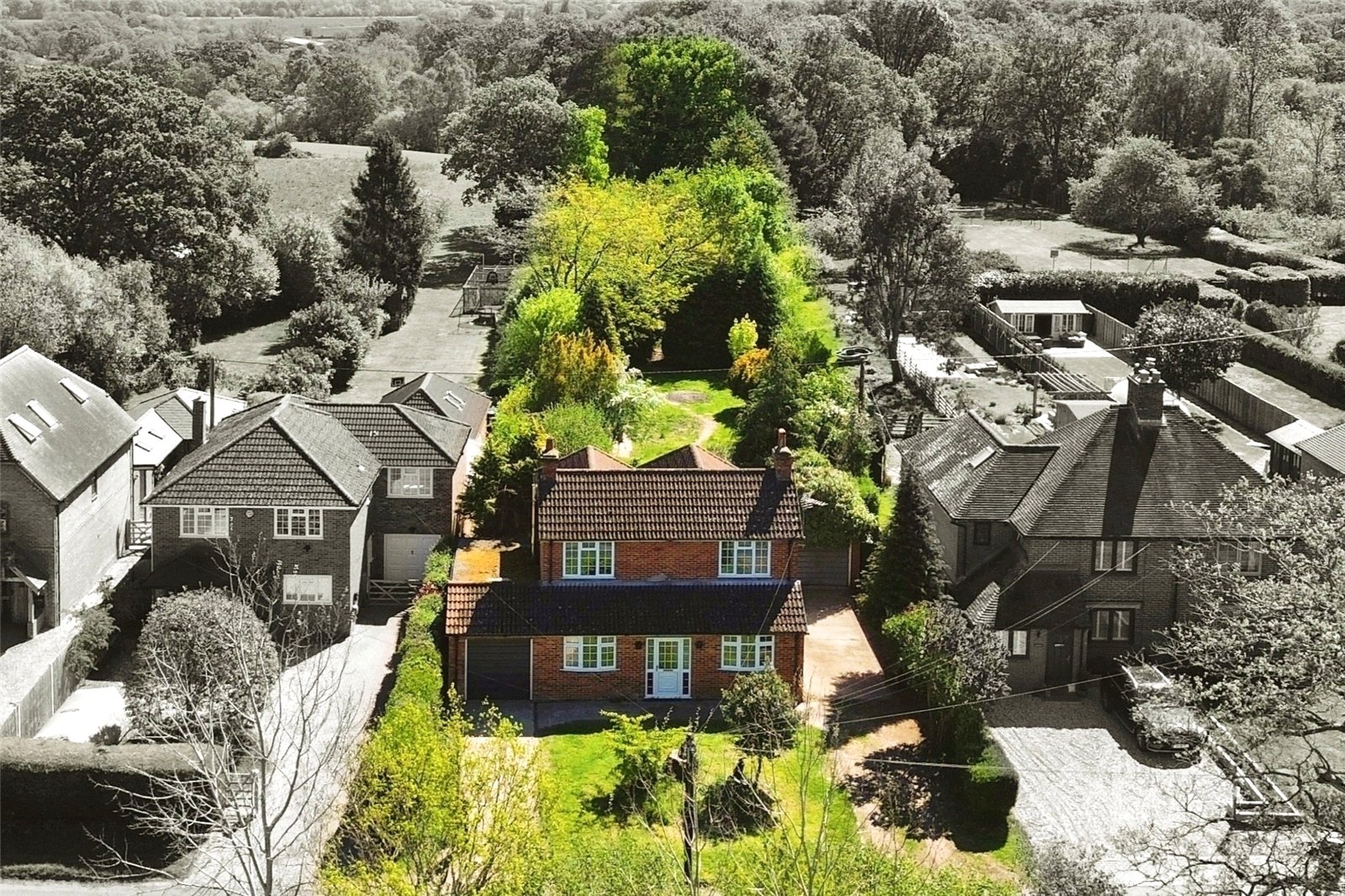 4 bedroom House for sale in Little London, Tadley, Hampshire