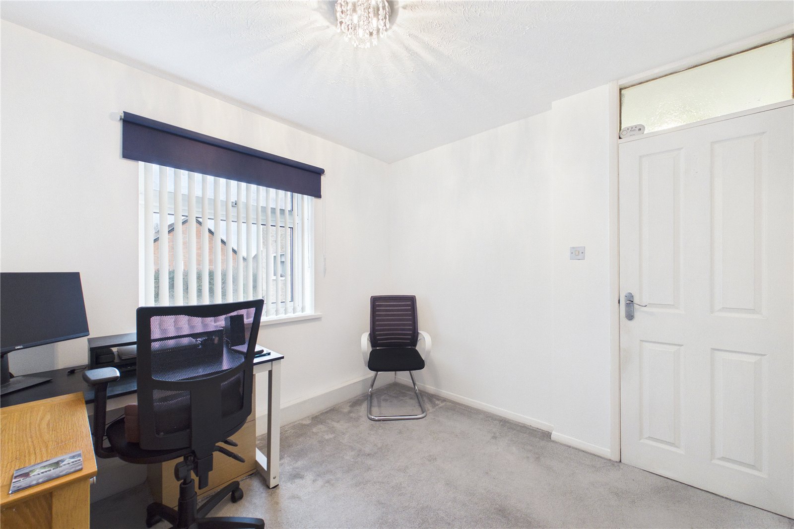 2 bedroom Flat for sale in Tadley, Hampshire