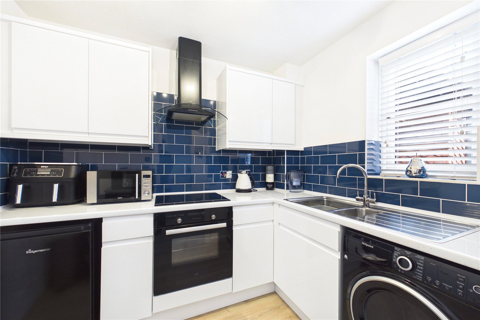 2 bedroom Flat for sale in Tadley, Hampshire