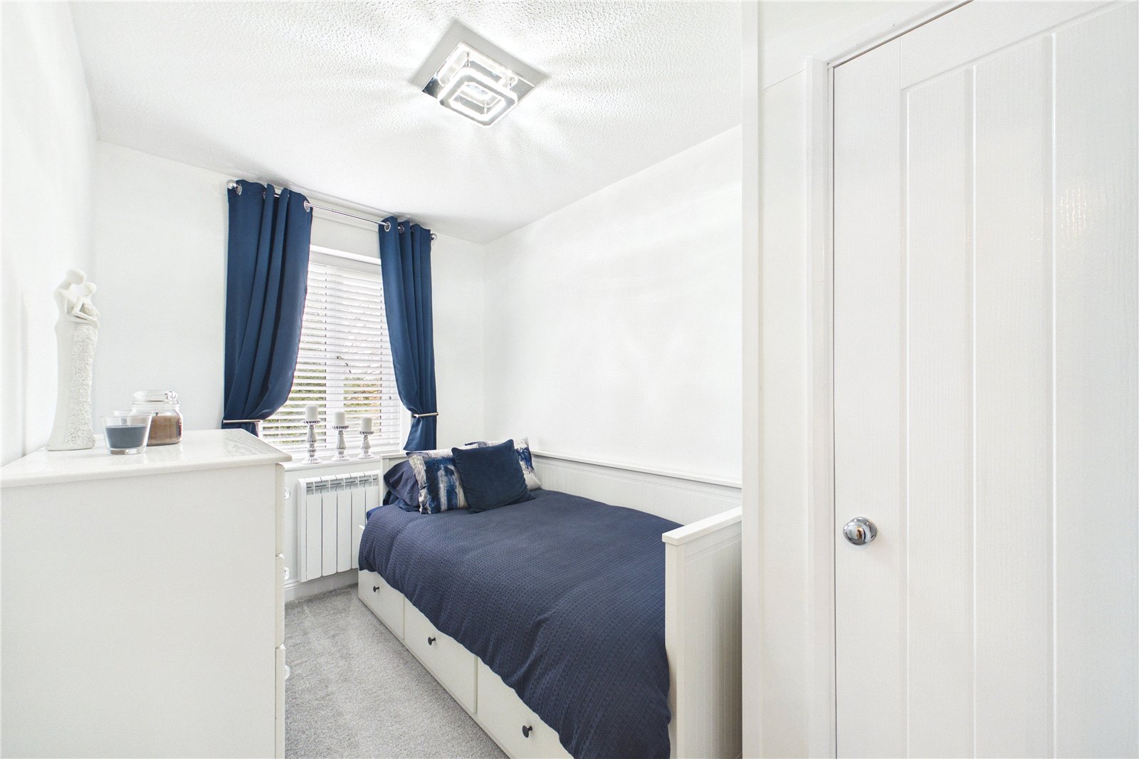 2 bedroom Flat for sale in Tadley, Hampshire