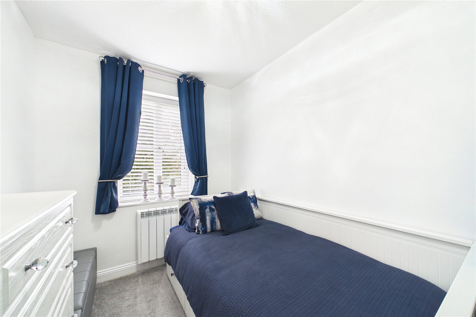 2 bedroom Flat for sale in Tadley, Hampshire