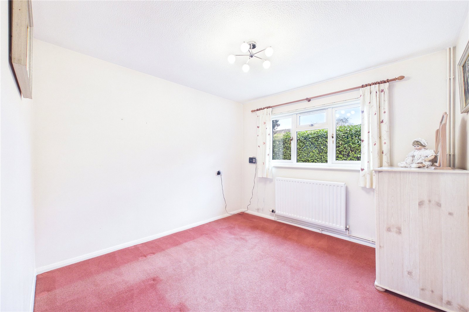 2 bedroom Bungalow for sale in Silchester Road, Pamber Heath, Tadley