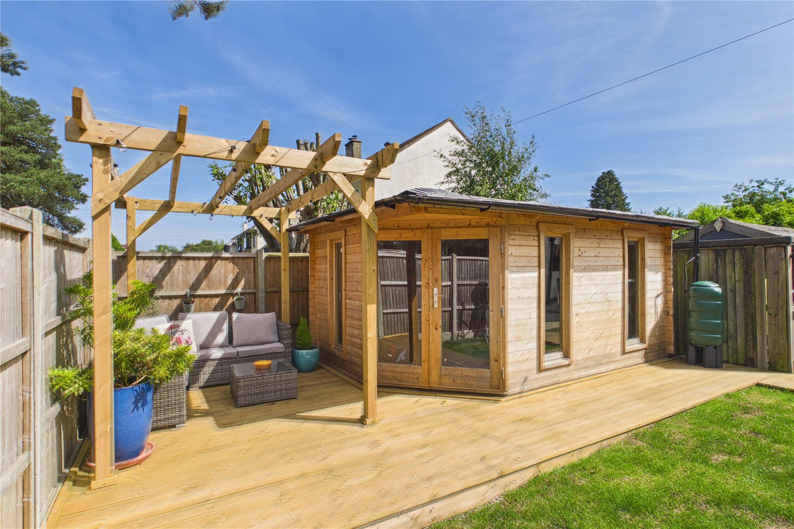 4 bedroom House for sale in Tadley, Hampshire