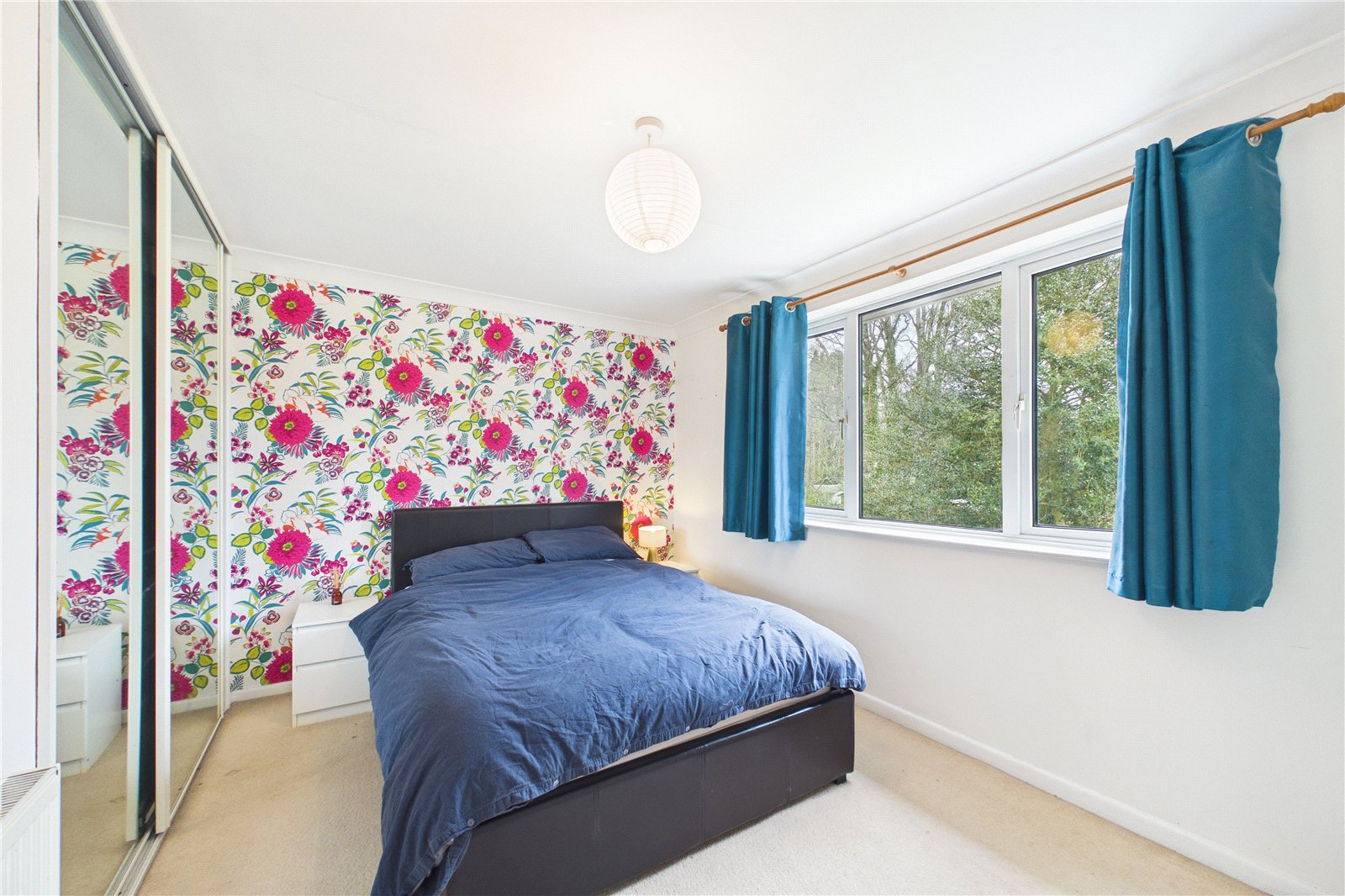 4 bedroom House for sale in Tadley, Hampshire