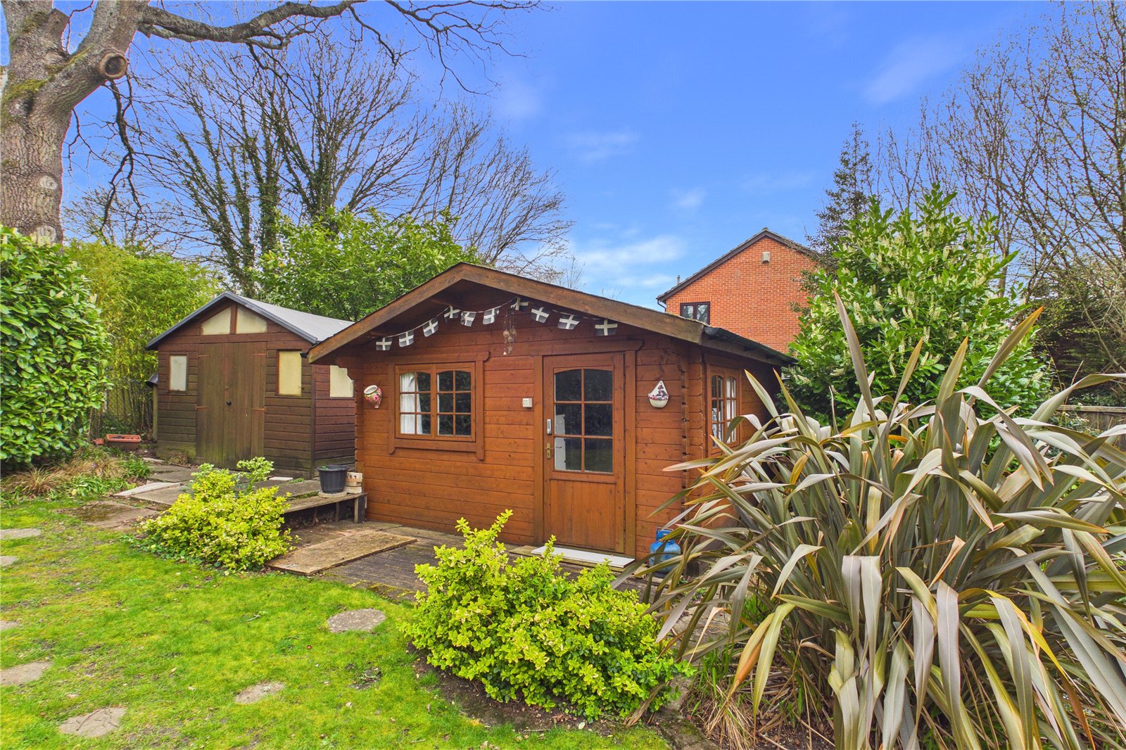 4 bedroom House for sale in Tadley, Hampshire
