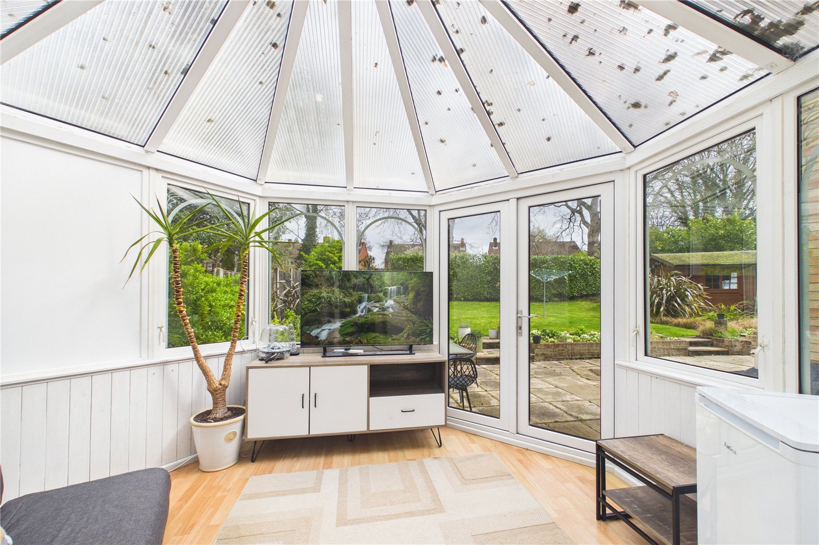 4 bedroom House for sale in Tadley, Hampshire