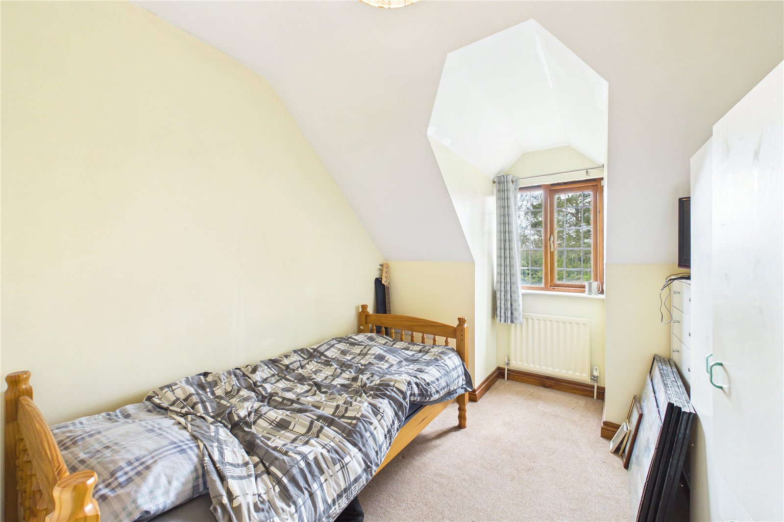 3 bedroom House for sale in Pamber Heath, Tadley, Hampshire