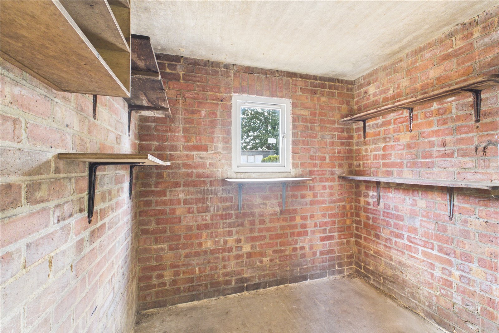 3 bedroom House for sale in Tadley, Hampshire