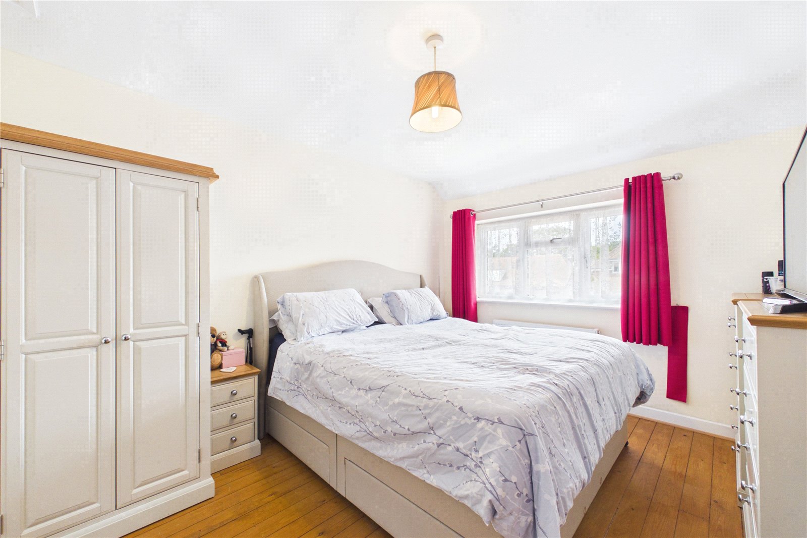 3 bedroom House for sale in Tadley, Hampshire