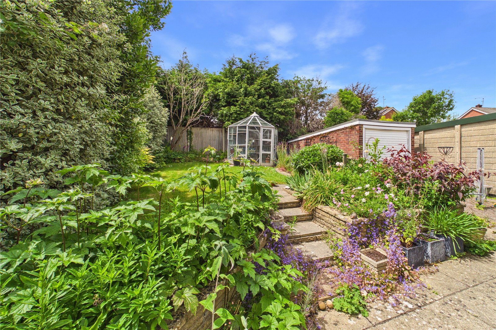 3 bedroom Bungalow for sale in Tadley, Hampshire
