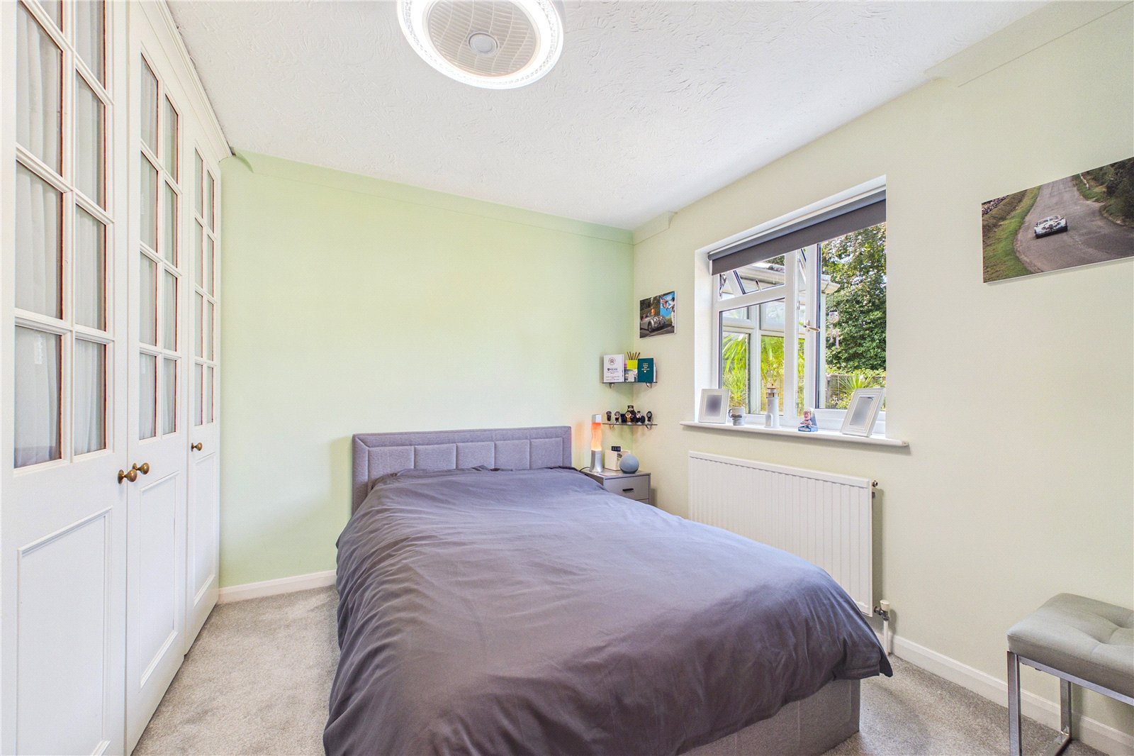 3 bedroom Bungalow for sale in Tadley, Hampshire