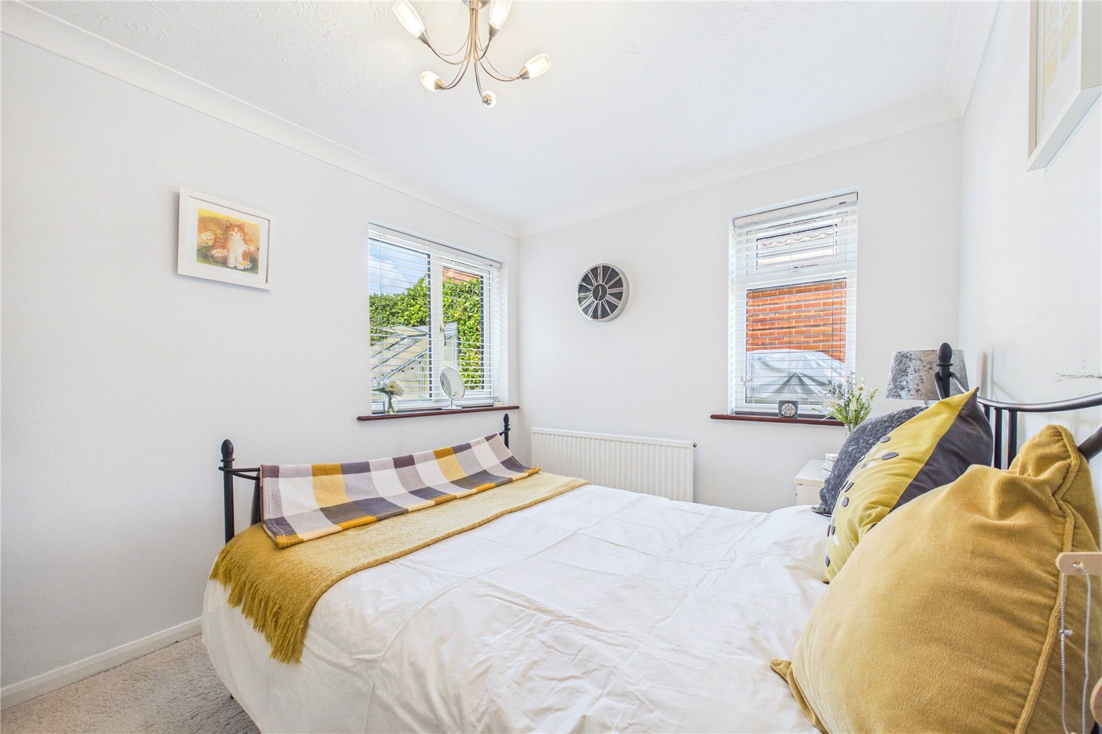 3 bedroom Bungalow for sale in Tadley, Hampshire