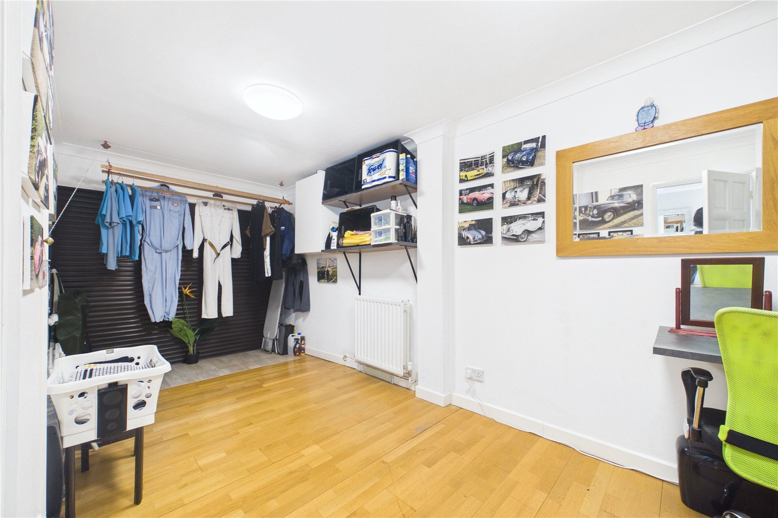 3 bedroom Bungalow for sale in Tadley, Hampshire