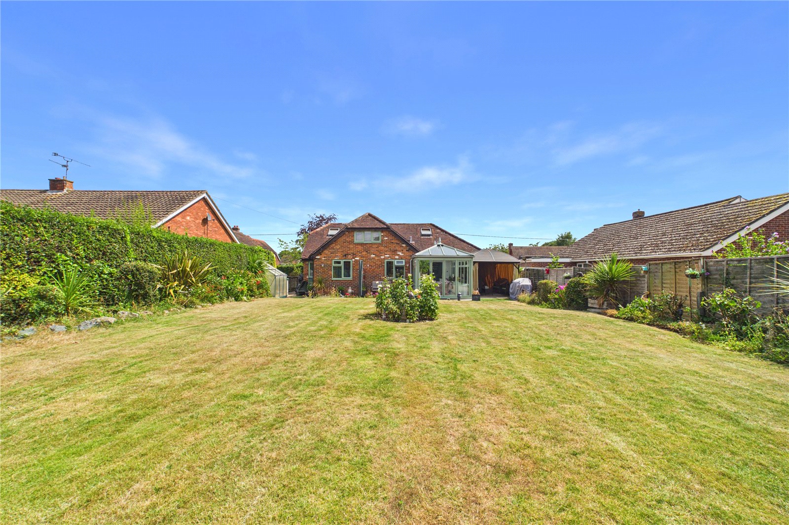 3 bedroom Bungalow for sale in Tadley, Hampshire