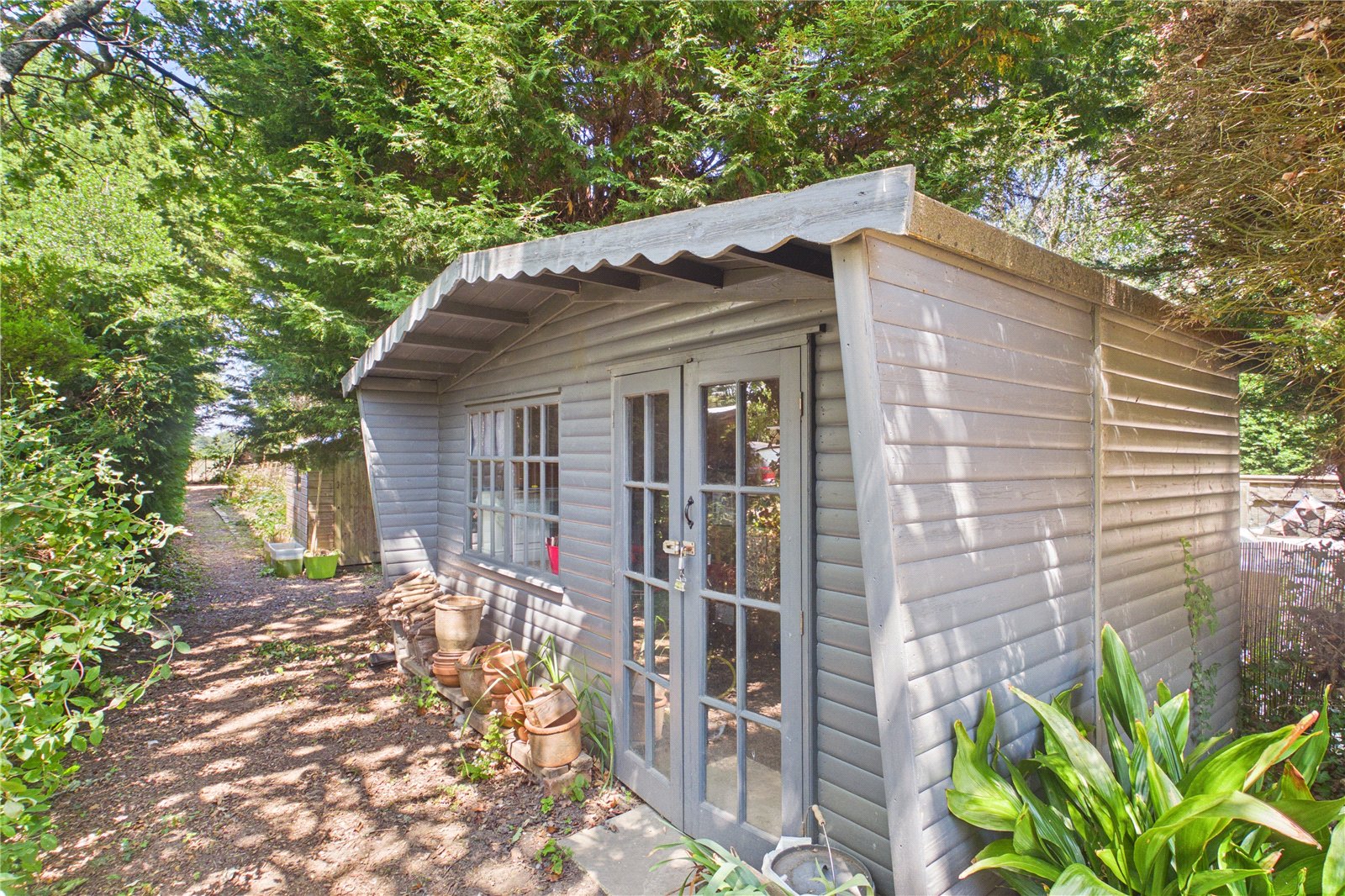 2 bedroom House for sale in Tadley, Hampshire