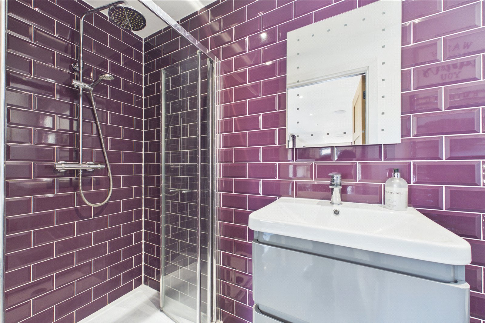 5 bedroom Bungalow for sale in Little London, Tadley, Hampshire