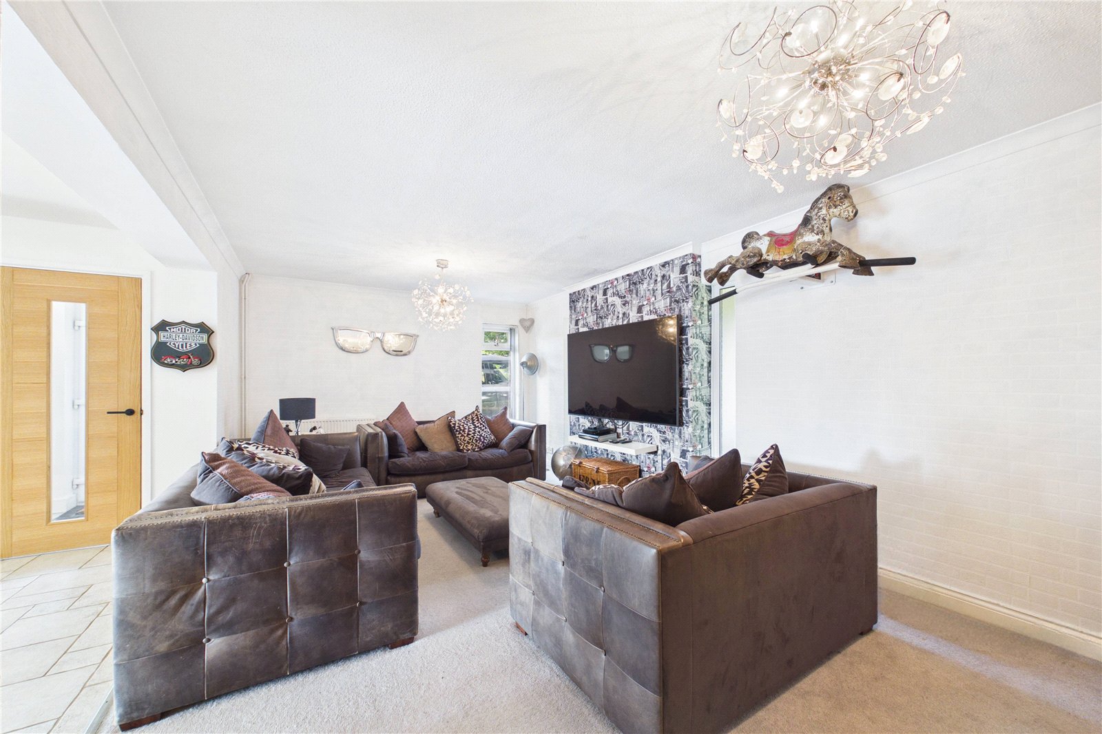 5 bedroom Bungalow for sale in Little London, Tadley, Hampshire