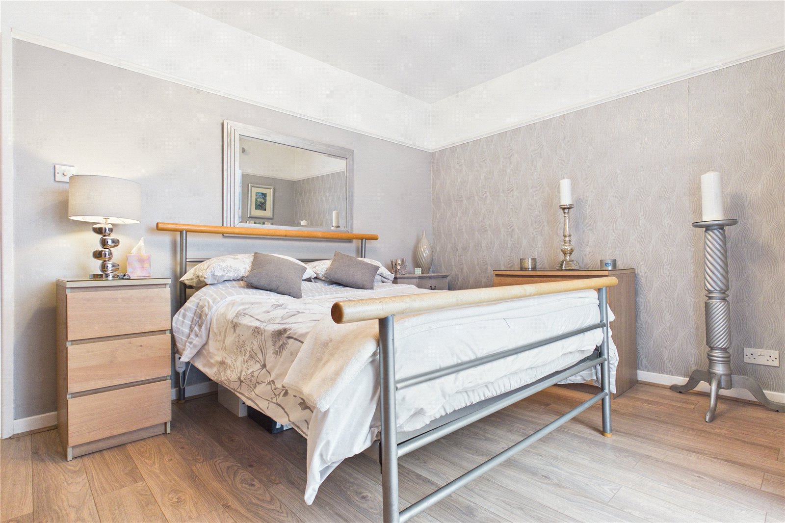 4 bedroom Bungalow for sale in Bradfield, Reading, Berkshire