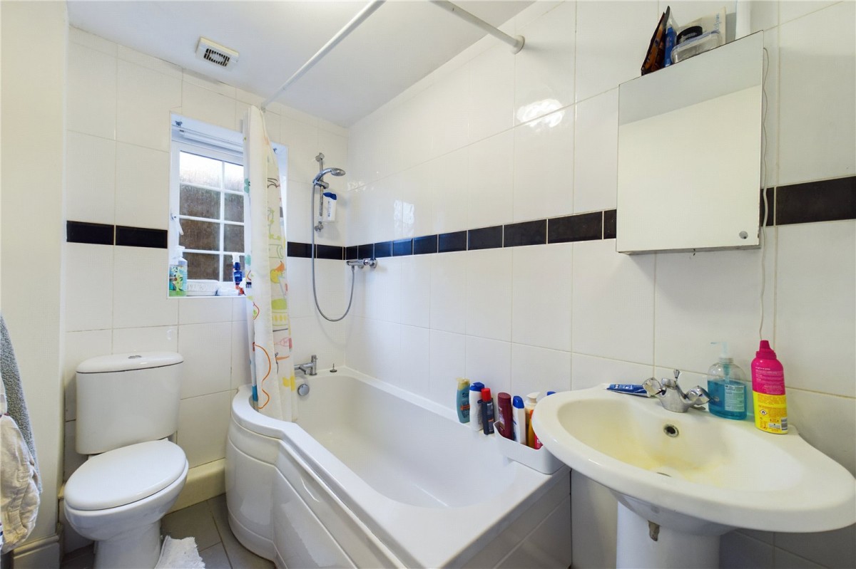Theale, Reading, Berkshire