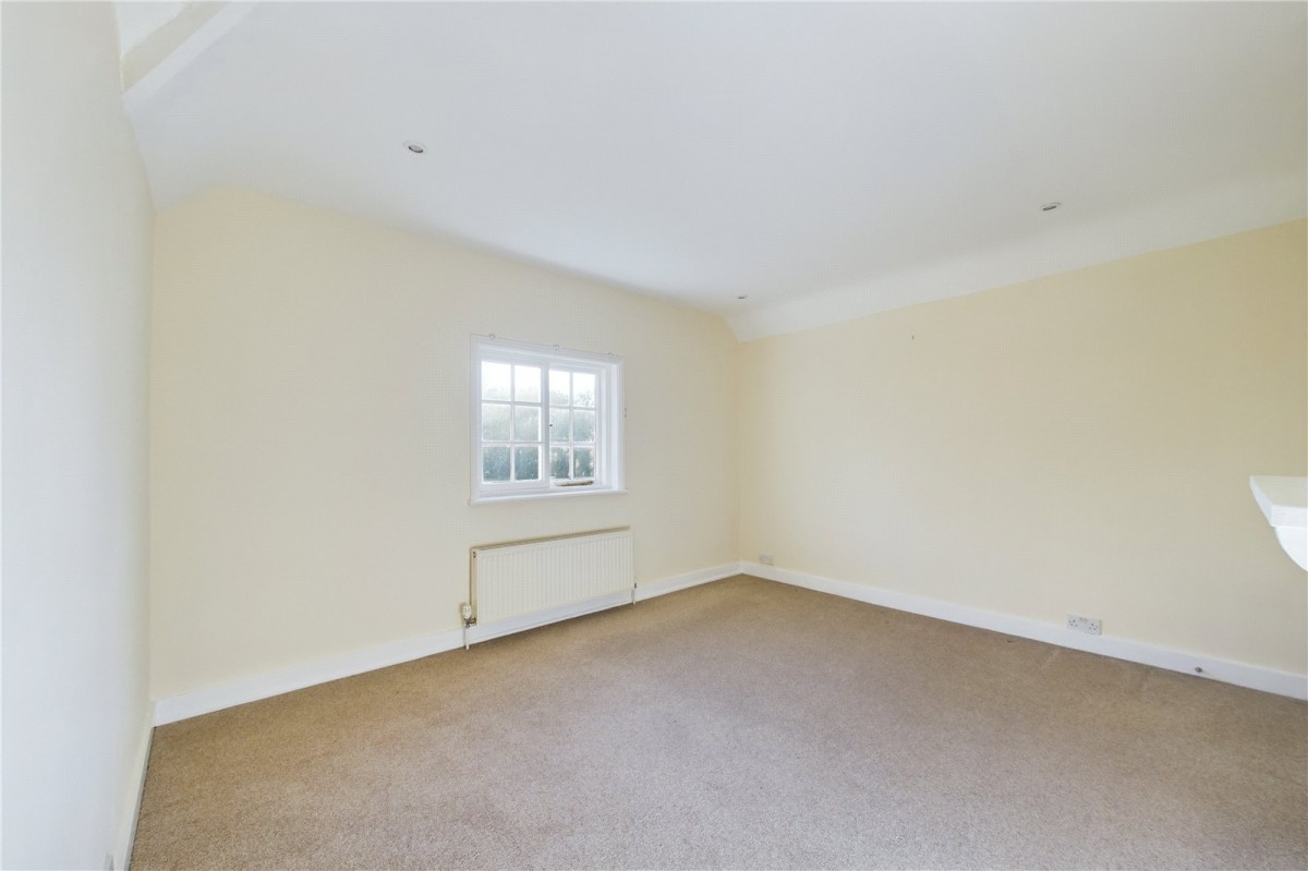 Theale, Reading, Berkshire