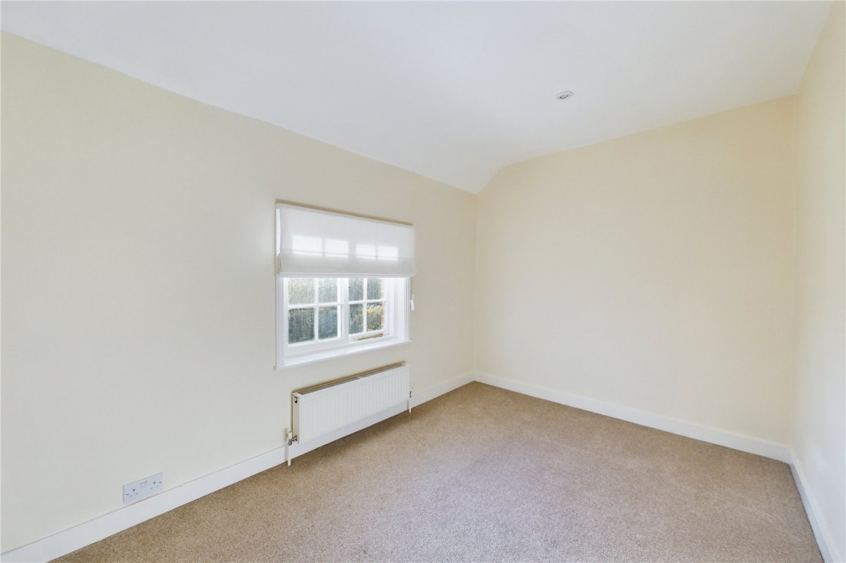 Theale, Reading, Berkshire
