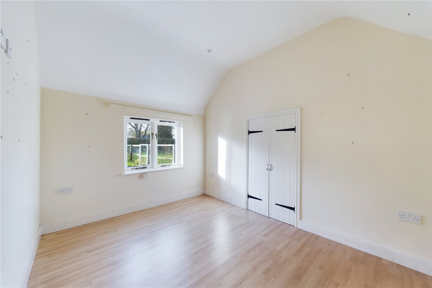 Theale, Reading, Berkshire