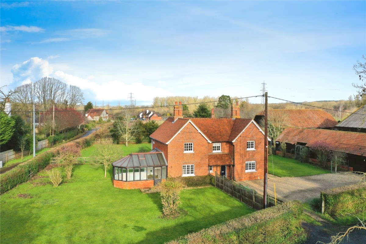 Theale, Reading, Berkshire