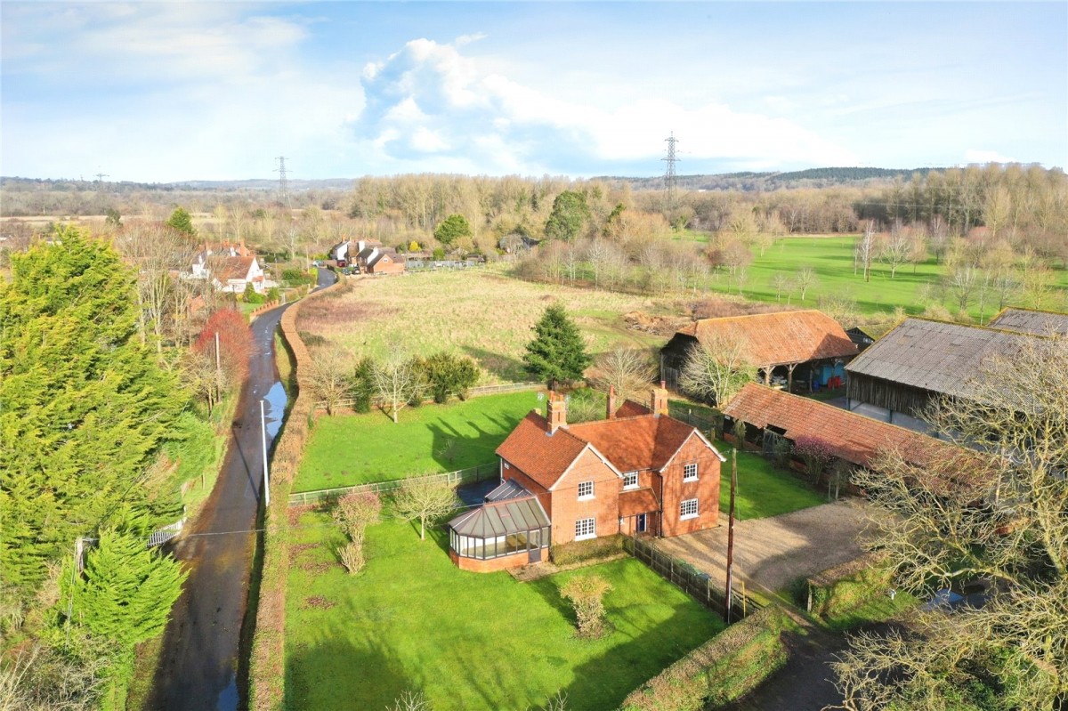 Theale, Reading, Berkshire