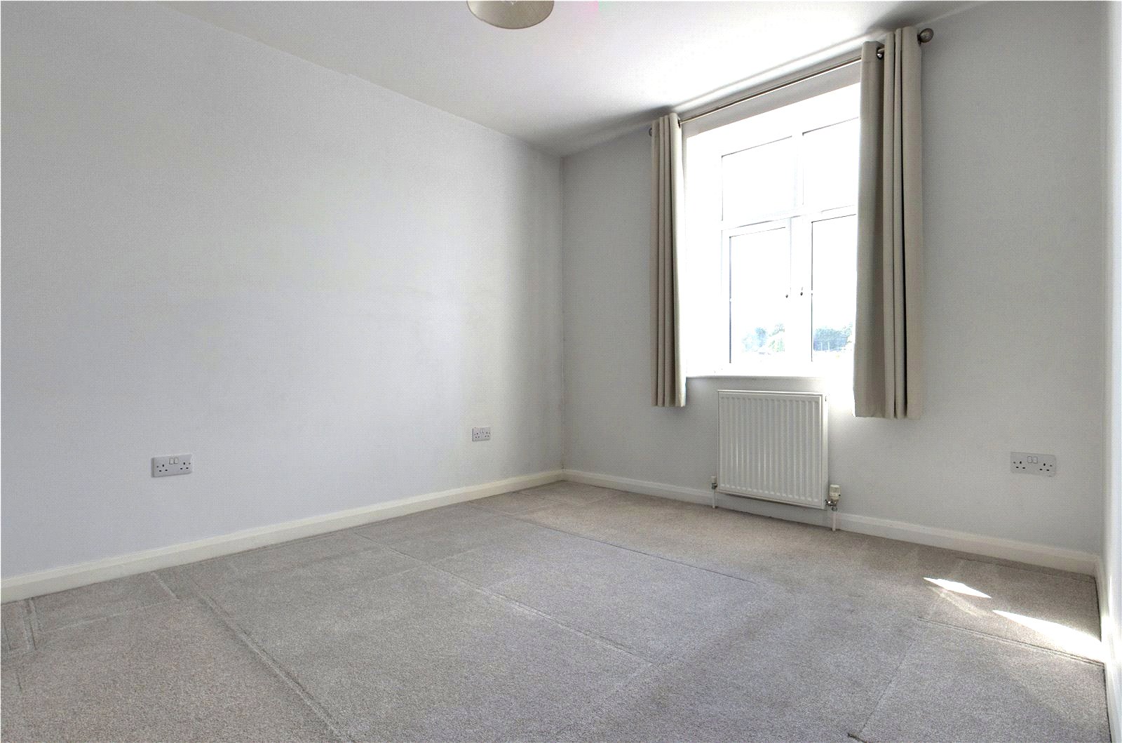 1 bedroom Flat to let in Grange Lane, Beenham, Reading