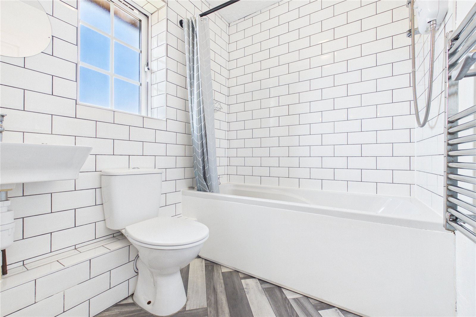 1 bedroom Flat for sale in Theale, Reading, Berkshire