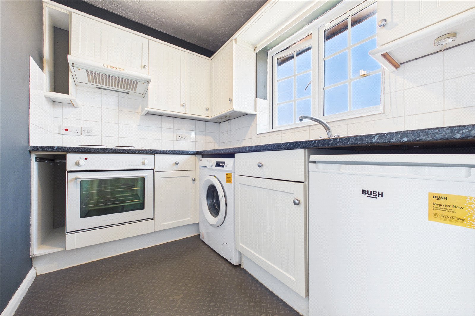 1 bedroom Flat for sale in Theale, Reading, Berkshire