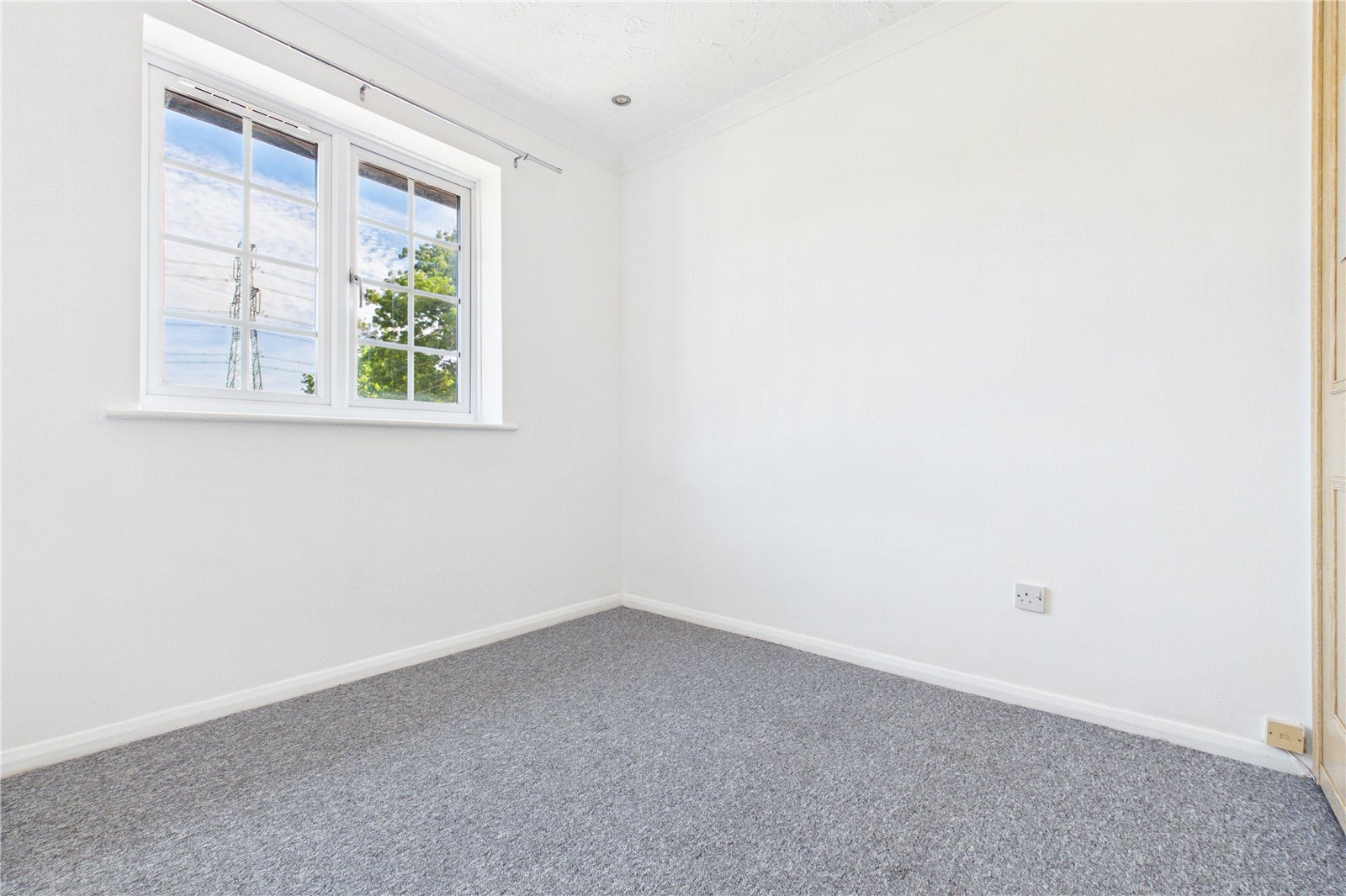 1 bedroom Flat for sale in Theale, Reading, Berkshire