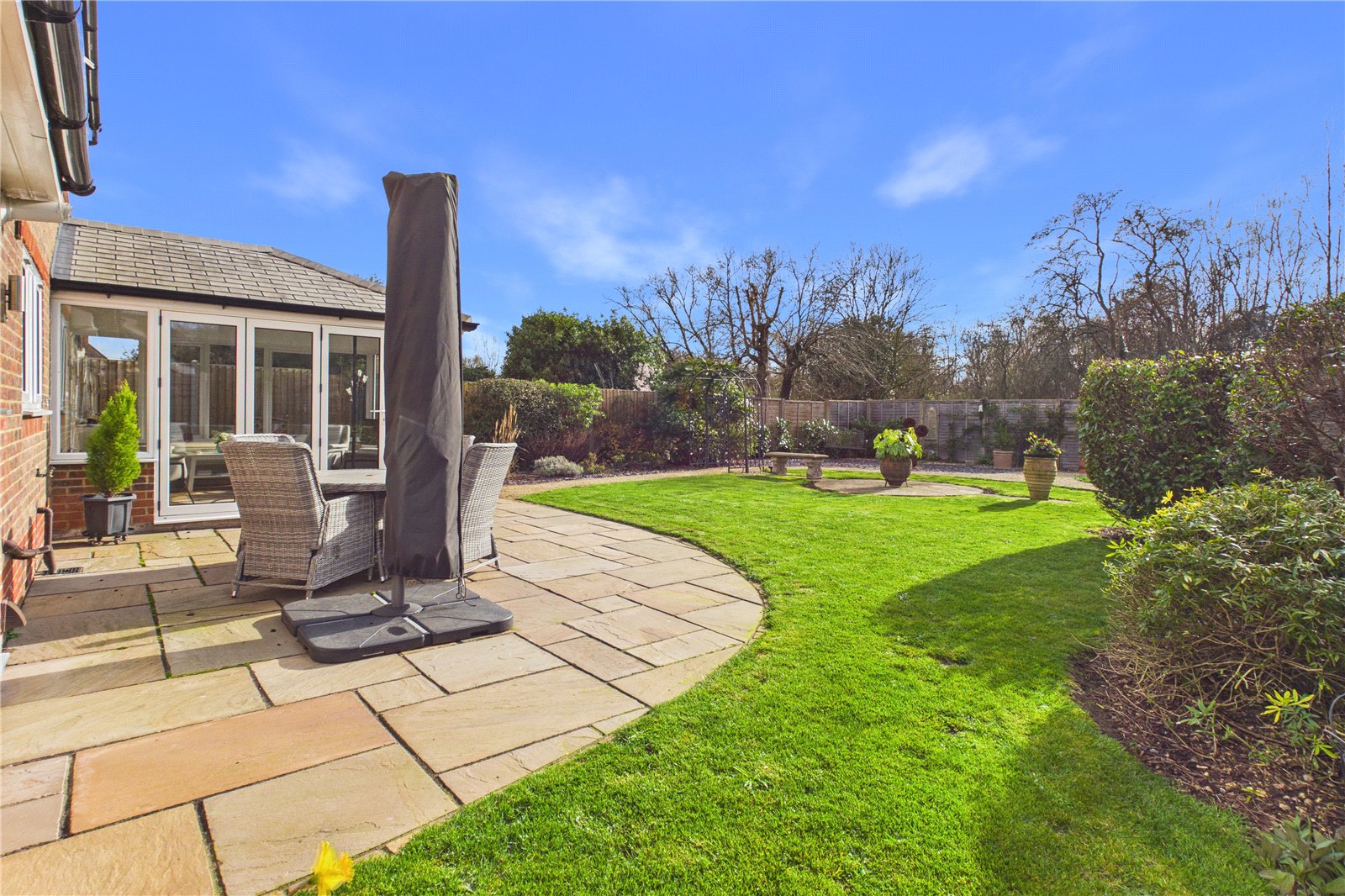 4 bedroom House for sale in Aldermaston, Reading